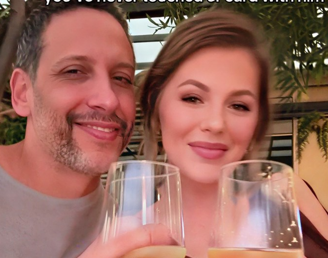 PRE NJEGA NIJE IMALA NI BELOG DINARA  "Ne moram da razmišljam dal' ću imati za ručak, sad jedem kavijar svakodnevno!"