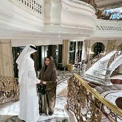 DOMAĆICI IZ DUBAIJA MUŽ KUPIO OSTRVO DA BI MOGLA DA NOSI BIKINI!  Od doze raskoši i luksuza ljudima se zavrtelo u glavi!