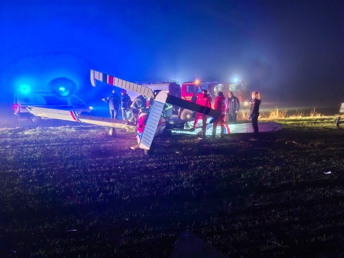 "TATA, VRATI SE KUĆI, MOLIM TE!" Sahranjen kopilot Zoltan Sabo koji je poginuo kod Subotice, potresna poruka supruge rastužila Srbiju