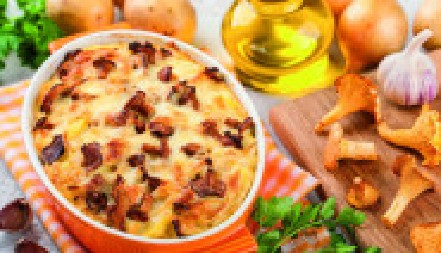 KREMASTA MUSAKA SA ŠAMPINJONIMA Klasik koji nikad ne izlazi iz mode