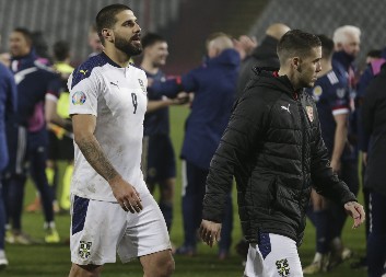 "ON MENE ZOVE I KAŽE JA NE MOGU DA IGRAM" Otkriveni detalji o čuvenoj utakmici Srbije i zašto kapiten tada nije igrao