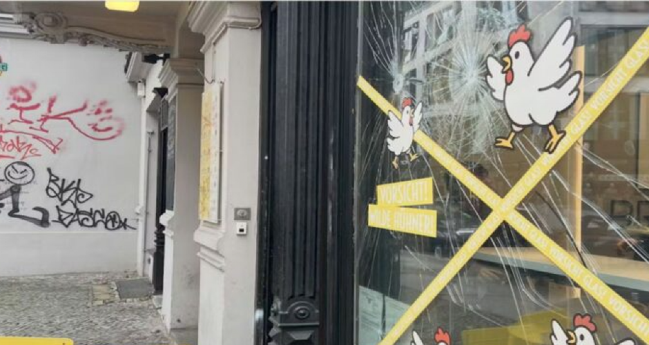 "NOĆU DOLAZE SA ČEKIĆIMA" Talas vandalizma trese Berlin, trgovci u strahu