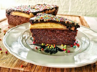 BORISOV BRZI KOLAČ SA BANANAMA MIRIŠE NA DOM A topi se u ustima