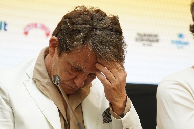 BJELA JE PROGLAŠEN KRIVIM Glumac Dragan Bjelogrlić osuđen je zbog nasilničkog ponašanja prema kolegi Predragu Antonijeviću