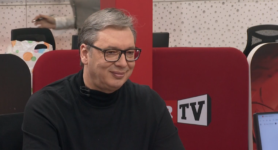 PREDSEDNIK VUČIĆ NAJAVIO NOVE VELIKE VESTI: Početkom decembra izaći ćemo sa novim programom, razgovaraćemo da spuste cene lekova!