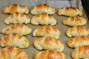 KAKO DA TESTO BUDE MEKO I SVEŽE NEKOLIKO DANA  U brašno dodajte ova 2 sastojka bez koja naše bake nisu mogle