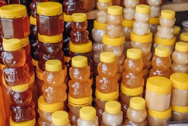 NAJZDRAVIJI MED NA SVETU  Ljudi su počeli masovno samo njega da traže - 1 kašika je dovoljna za imunitet jak kao stena