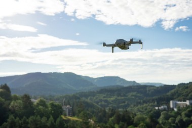 ZATVOREN AERODROM, PRIMEĆENI DRONOVI Drama u Ajndhovenu