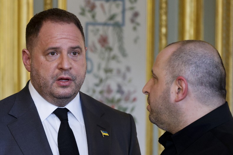 “DOŠLO JE DO VELIKOG ZAOKRETA!” Jermak posle susreta s Amerikancima: Večeras pada odluka koja menja tok rata