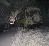 "NAŠLI SMO IH PROMRZLE U SNEGU" Grupa planinara u Hrvatskoj spasavana satima