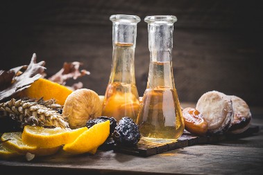 KO NAJVIŠE VOLI SRPSKU RAKIJU Ovo su najveći kupci srpskih pića