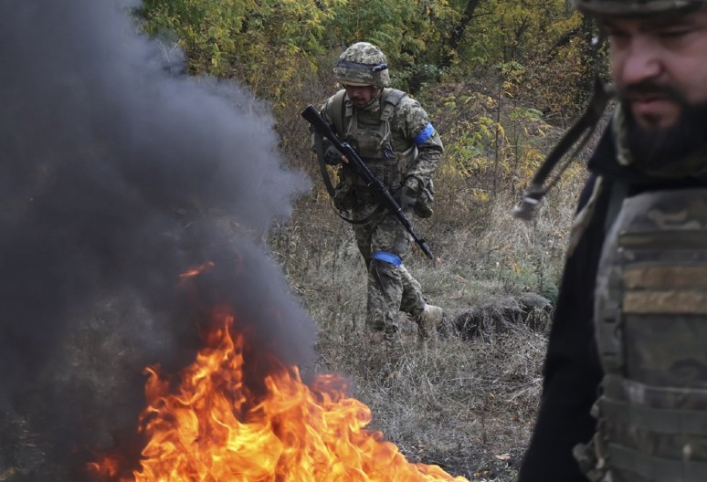 "PROTIVNIK JE STISNUT U KOTLU" Steže se obruč oko ukrajinske vojske u Krasnoarmejsku