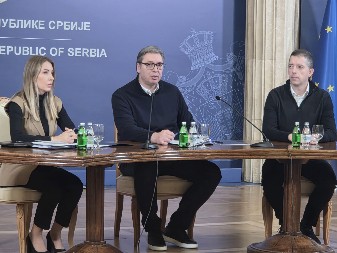 "JOŠ DANAS I SUTRA ĆEMO MOĆI NEŠTO DA PROMENIMO" Vučić: Ni krivi, ni dužni postali smo predmet žestokih napada i ucena