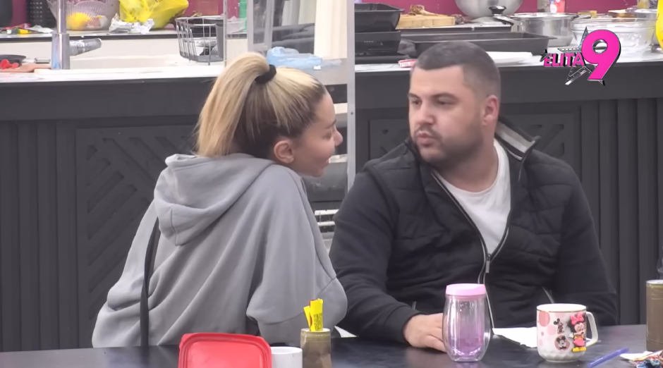 "TI ĆEŠ UVEK BITI MOJA LJUBAV" Asmin priznao osećanja Aneli, nacija je čekala ovaj momenat!