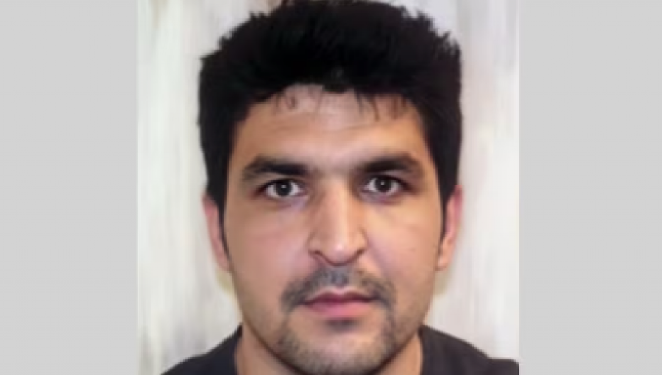 OVO JE MUŠKARAC KOJI JE UPUCAO TRAMPOVE GARDISTE! Sarađivao i sa CIA, to potvrdio direktor te agencije!