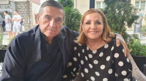 ANA BEKUTA OTKRILA ISTINU O TESTAMENTU MILUTINA MRKONJIĆA Pevačica rekla ko je sve nasledio: "Zaradila sam više od njega"