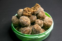 BRZE KEKS KUGLICE TERAJU VODU NA USTA A prave se maltene same