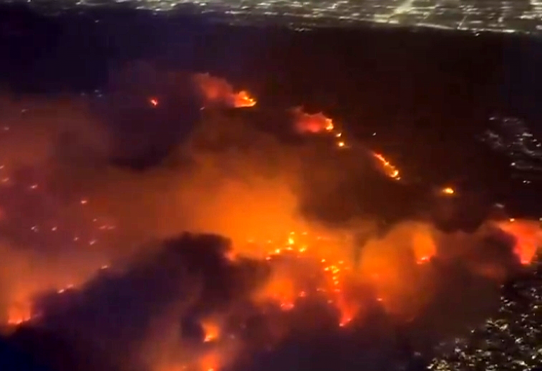 PET VELIKIH POŽARA JOŠ UVEK BESNI LOS ANĐELESOM Evo na kojim mestima je najkritičnije