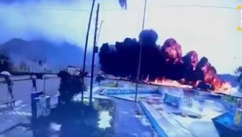 PAO AVION! Ima mrtvih....(VIDEO)