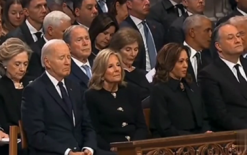 BAJDEN ZASPAO TOKOM SAHRANE Supruga pokušala da ga probudi