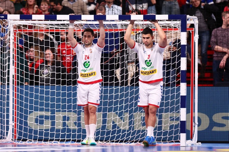 "ORLOVI" IZGUBILI Rukometaši Srbije poraženi od Mađarske u prijateljskom meču u Segedinu