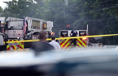 MILAN (25) RANJEN POKUŠAO DA POZOVE POMOĆ, PA SE SRUŠIO MRTAV Srbin ubijen u Filadelfiji dok je šetao psa (VIDEO)