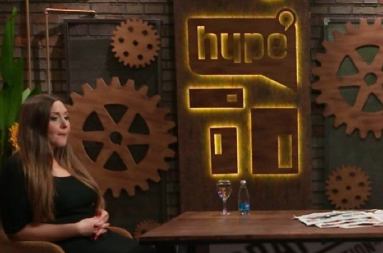 "TUKAO ME JE TRUDNU, NEMAM VIŠE OŽILJKE PO TELU" Potresna ispovest naše glumice ledi krv u žilama: "Mama je skočila u bunar"