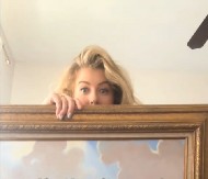 SARA JE KUPILA SLIKU ZA 800 DINARA NA BUVLJAKU Kad je bolje pogledala kod kuće, shvatila je da vredi čitavo bogatstvo!