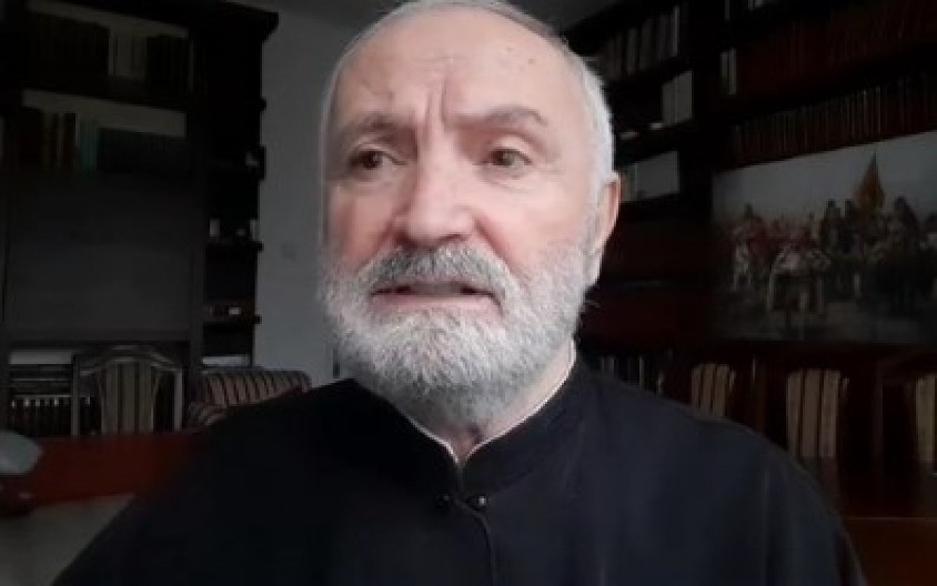 KAKO PRAVILNO DOČEKATI SRPSKU NOVU GODINU Sveštenik Ljuba otkrio šta je obavezno, molitva je ključna