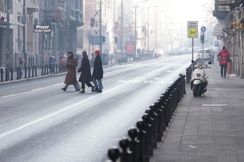 POPALJENI ALARMI, VREME DANAS OPASNO Na snazi upozorenje i za Beograd, oprez!