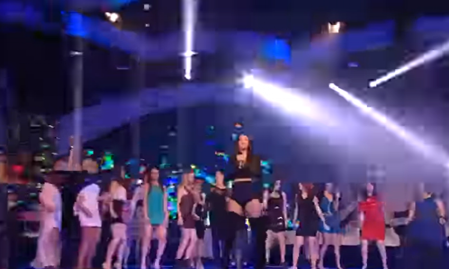 &#034;ONA KOJA TO ODBIJE, BIĆE KAŽNJENA&#034; Otkriveni skandalozni detalji iz ugovora pevačica, u sve umešan muž poznate zvezde!