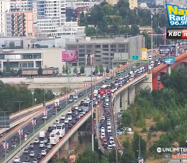 OVA ULICA SE DANAS ZATVARA, JEDNO STAJALIŠTE JE UKINUTO! Gradski prevoz saobraća izmenjeno, građanima upućeno važno upozorenje