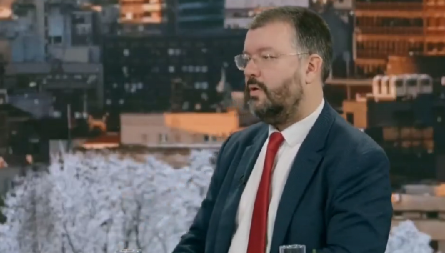 PROFESOR ANTIĆ: Lako je profesorima da pozivaju na generalni štrajk dok broje punu platu i viču "mi smo u potpunosti uz decu"!