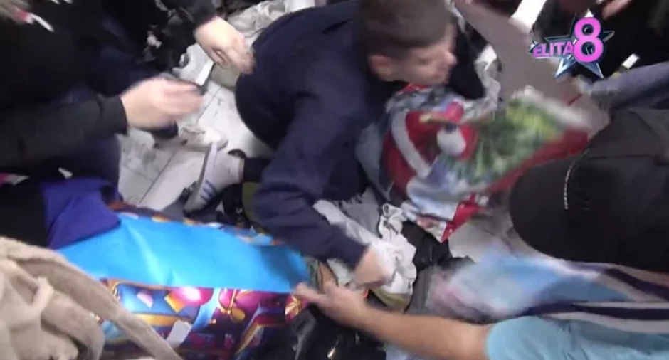 NEZAPAMĆENI SKANDAL U BELOJ KUĆI! Sve se trese od ovih reči, stvari lete na sve strane!