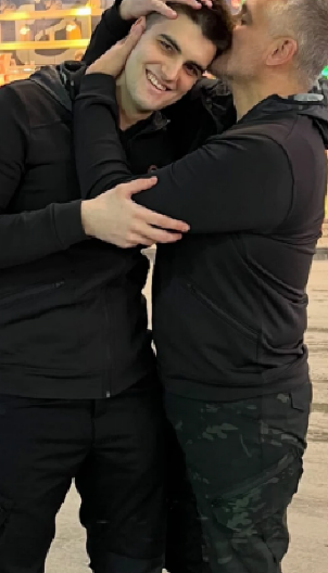 OVO JE SIN ČEDE JOVANOVIĆA! Za Mihajla kažu da je očeva kopija, političar objavio nikad viđenu fotku! (FOTO)