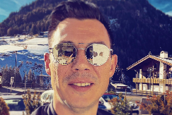 SMRŠAO JE 12 KILOGRAMA, A JEO ČVARKE! Ovo je tajna našeg pevača koji ima problem sa visokim pritiskom