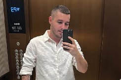 MLATIO PARE KAO LUD, ZARAĐIVAO 15.000 EVRA MESEČNO, PA ODJEDNOM NESTAO! Vratio se kod mame, jede hleb i paštetu, evo čime se danas bavi Lule Pljugica (FOTO)