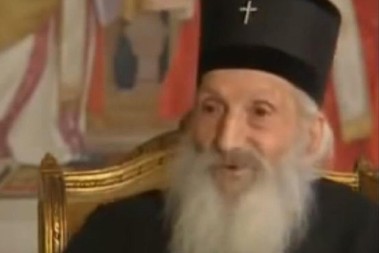 OVAKO NA SEBE NAVLAČIMO BOŽJI GNEV, A NISMO NI SVESNI Po patrijarhu Pavlu, ovo su tri najveća greha tokom božićnog posta