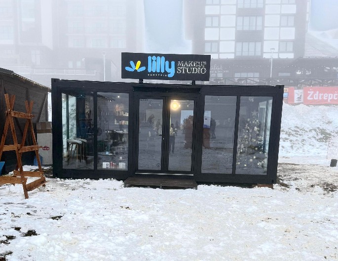 Skijanje dobija svoj beauty momenat: Lilly otvara make-up studio na Kopaoniku