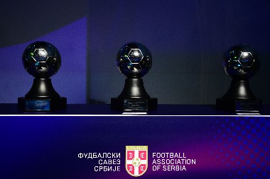 KOME ĆE ZLATNA LOPTA FSS-A? Četiri imena glavni favoriti za trenera godine