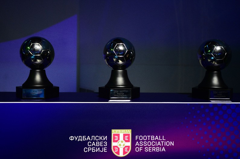 KOME ĆE ZLATNA LOPTA FSS-A? Četiri imena glavni favoriti za trenera godine