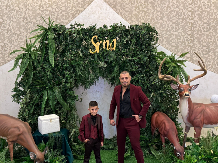 BAJKOVITA DEKORACIJA ZA PRVI ROĐENDAN Darko i Katarina mislili o svakom detalju, gostima postavili jedan uslov