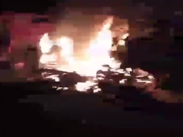 PANIKA I HOROR! SVI VRIŠTE, IMA MRTVIH! VOJSKA BOMBARDOVALA LJUDE NA FESTIVALU SVETLOSTI Čuo se zvuk poput "motornih testera", a onda je počeo pokolj (FOTO)