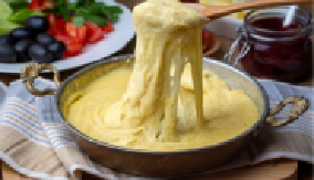 KREMASTI ŠUMADIJSKI KAČAMAK Po starinskom receptu iz srca Srbije