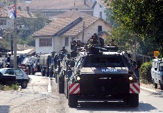 AKTIVIRAO SE KFOR NA SEVERU KOSMETA Jedinice više NATO država krenule u akciju