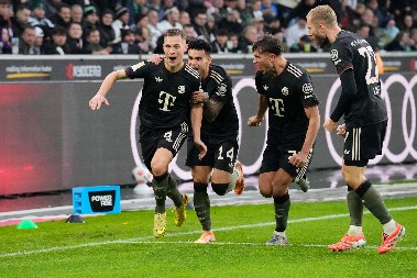 ŠAMPION NASTAVLJA DA GAZI Bajern ponovo ubedljiv, Lajpcigova "šestica" protiv Augsburga