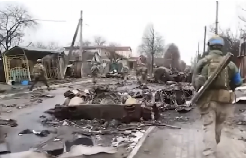 RUSI MELJU SVE PRED SOBOM: Ukrajinci u SMRTONOSNIM KLJEŠTIMA - Putin cilja najveću pobedu