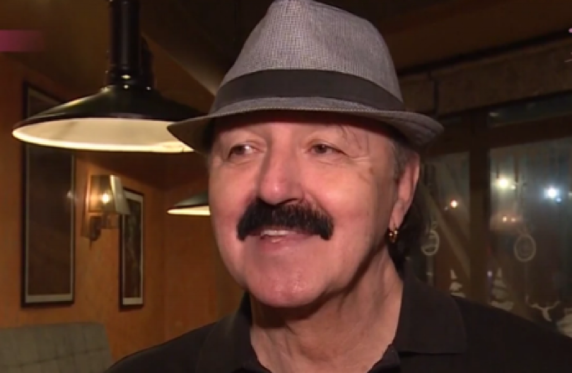 "HARIS DŽINOVIĆ MI NIŠTA NIJE DAVAO" Pevač se viđao sa 46 mlađom koleginicom, pa je ostavio zbog druge