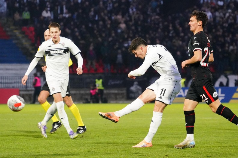 POKER PARTIZANA NA "ČIKA DAČI" Crno-beli deveti put u nizu slavili u Kragujevcu