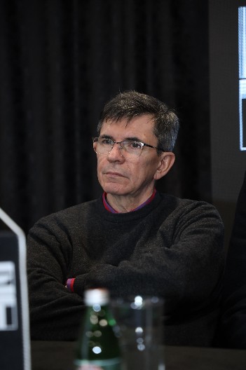 EVO KOLIKA JE ZAPRAVO PENZIJA LEGENDARNOG SLAVKA ŠTIMCA Neko će reći da je zaslužio mnogo više